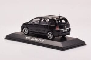 Opel Zafira B OPC Čierny Minichamps 1:43 1799622 Kov – obrázok 3 z 4