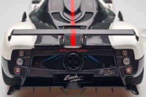 Pagani Zonda Cinque Biely Benny Almost Real 1:18 850601001 Kov – obrázok 11 z 12