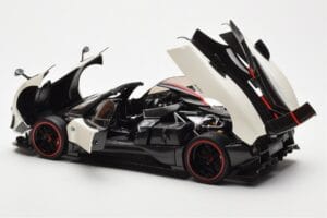 Pagani Zonda Cinque Roadster Biely Benny Almost Real 1:18 850611001 Kov – obrázok 5 z 8