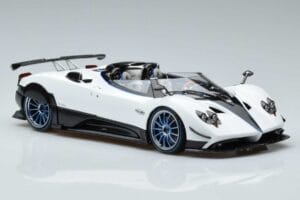 Pagani Zonda HP Barchetta Carbon Fiber Biely LCD 1:18 LCD18009-WH Kov – obrázok 6 z 9