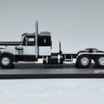 Peterbilt 350 Čierny IXO 1:43 TR114 - image 3 of 6