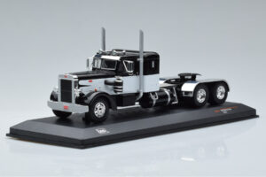Peterbilt 350 Čierny IXO 1:43 TR114