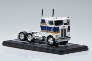 Peterbilt 352 H Biely IXO 1:43 TR078 Kov – obrázok 4 z 6