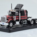 Peterbilt 359 Čierny Červený IXO 1:43