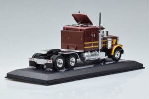 Peterbilt 359 Hnedý IXO 1:43 TR043 Kov – obrázok 2 z 6