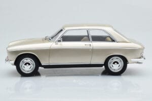 Peugeot 204 Coupe Béžový Otto 1:18 OT1024 Živica – obrázok 3 z 6