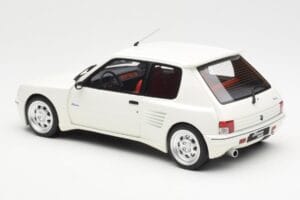 Peugeot 205 Dimma Biely Otto 1:18 OT681 Živica – obrázok 5 z 6