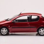 Peugeot 206 S16 Červený Otto 1:18 - image 3 of 6