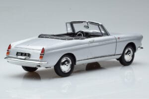 Peugeot 404 Kabriolet Strieborný Norev 1:18 184835 Kov – obrázok 3 z 8