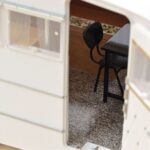 Peugeot 404 S Karavánom Henon Norev 1:18 184837 Kov - image 6 of 7