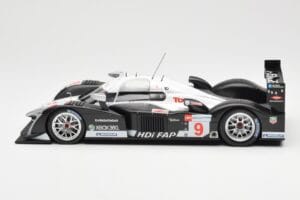 Peugeot 908 HDI FAP LMP1 #9 F. Montagny / R. Zonta / N. Kilen 3rd Place 24 Hours of Le Mans 2008 Minichamps 1:18 150081209 Ko – obrázok 3 z 6