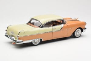 Pontiac Star Chief Hardtop Červený Biely Sun Star 1:18 5043 Kov – obrázok 3 z 8