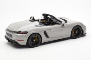 Porsche 718 Spyder Crayon Šedý GT Spirit 1:18 GT436 Živica – obrázok 2 z 6