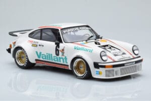 Porsche 911 934 Vaillant #6 B. Wollek Norisring EGT 1976 Minichamps 1:18 155766496 Kov – obrázok 4 z 6