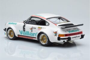 Porsche 911 934 Vaillant #6 B. Wollek Norisring EGT 1976 Minichamps 1:18 155766496 Kov – obrázok 5 z 6