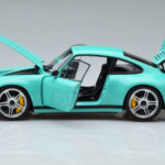 Porsche 911 964 RUF SCR Pearl Mint Zelený Almost Real 1:18 - image 4 of 10