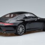 Porsche 911 991 Carrera 4 Black Edition GT Spirit 1:18 GT114 Živica - image 2 of 6