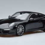 Porsche 911 991 Carrera 4 Black Edition GT Spirit 1:18 GT114 Živica