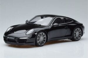 Porsche 911 991 Carrera 4 Black Edition GT Spirit 1:18 GT114 Živica