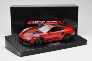 Porsche 911 GT2 RS 991 MR Manthey Racing Nordschleife Record Minichamps 1:18 MR-911-GT2RS-1803 Kov – obrázok 6 z 6
