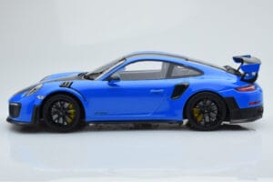 Porsche 911 GT2 RS 991.2 Weissach Package Modrý Čierne Horčíkové Kolesá Minichamps 1:18 153068316 Kov – obrázok 3 z 6