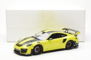 Porsche 911 991.2 GT2 RS Svetlozelený S Čiernymi Magnéziovými Kolesami Minichamps 1:18 155068300 Kov – obrázok 6 z 6