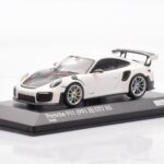Porsche 911 991.2 GT2 RS Biely Minichamps 1:43 - image 2 of 4