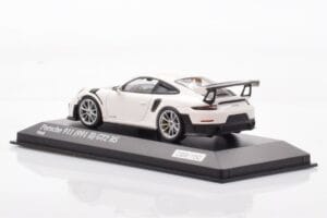 Porsche 911 991.2 GT2 RS Biely Minichamps 1:43 CA04318004 Kov – obrázok 3 z 4