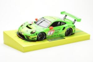 Porsche 911 991.2 GT3 R #1 Manthey Racing 24 Hours Nurburgring 2019 Minichamps 1:18 MG-M-911-19-1801 Kov – obrázok 2 z 6