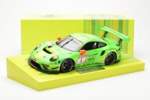 Porsche 911 991.2 GT3 R #1 Manthey Racing 24 Hours Nurburgring 2019 Minichamps 1:18 MG-M-911-19-1801 Kov – obrázok 6 z 6