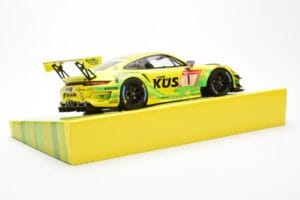 Porsche 911 991.2 GT3 R #1 Manthey Racing 24 Hours Nurburgring 2022 Minichamps 1:18 MG-M-911-24H-22-1801 Kov – obrázok 3 z 6
