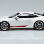 Porsche 911 992 GT3 Biely Norev 1:18 - image 4 of 7