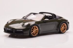 Porsche 911 992 Targa 4S Olivová Zelená GT Spirit 1:18 GT438