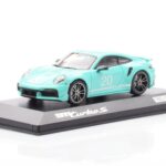 Porsche 911 992 Turbo S Mint Zelený Minichamps 1:43 - image 2 of 4