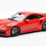 Porsche 911 992 Turbo S Sport Design Červený Minichamps 1:18