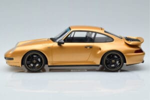 Porsche 911 993 Turbo S Project Gold GT Spirit 1:18 GT836 Živica – obrázok 3 z 6