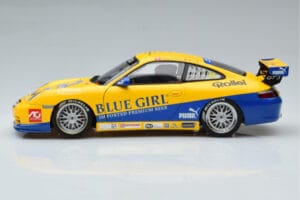 Porsche 911 996 GT3 Cup #88 Macau Winner 2005 AUTOart 1:18 80574 Kov – obrázok 4 z 7