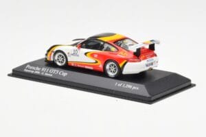 Porsche 911 996 GT3 Cup #10 G. Horion Porsche Supercup 2006 Minichamps 1:43 400066410 Kov – obrázok 3 z 4