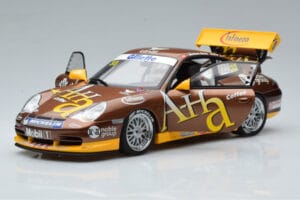 Porsche 911 996 GT3 Cup M. Marsh Carrera Cup Asia Winner 2004 AUTOart 1:18 80489 Kov – obrázok 2 z 7
