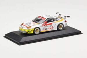 Porsche 911 996 GT3 RS McKenna #23 T. Bernhard / J. Bergmeister / M. Maassen 12 Hours of Sebring 2004 Minichamps 1:43 4000464 – obrázok 2 z 4