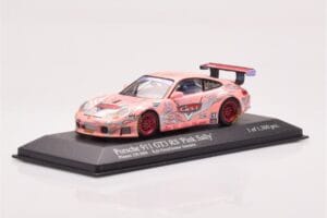 Porsche 911 996 GT3 RS Pink Sally #45 Petty / Jeanette Phoenix 250 2004 Minichamps 1:43 400046945 Kov – obrázok 2 z 4