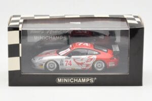 Porsche 911 996 GT3 RSR Flying Lizard #74 M. Rockenfeller / D. Cunningham / S. Neiman / J. Pechnik / J. Van Overbeek Rolex 24 – obrázok 4 z 4
