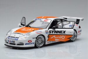 Porsche 911 996 GT3 R #1 C. Kwan Carrera Cup Asia 2004 AUTOart 1:18 80487 Kov – obrázok 2 z 7