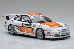 Porsche 911 996 GT3 R #1 C. Kwan Carrera Cup Asia 2004 AUTOart 1:18 80487 Kov – obrázok 5 z 7