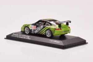 Porsche 911 997 GT3 Cup #8 E. Brown IMSA GT3 Challenge 2009 Minichamps 1:43 400096708 Kov – obrázok 3 z 4