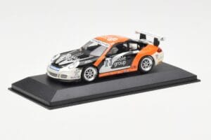 Porsche 911 997 GT3 Cup Noble Group #9 R. Meins Carrera Cup Asia Macau 2007 Minichamps 1:43 400076419 Kov – obrázok 2 z 4