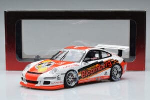 Porsche 911 997 GT3 Cup #98 P. Ma Carrera Cup Asia 2006 AUTOart 1:18 80689 Kov – obrázok 7 z 7