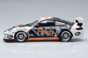 Porsche 911 997 GT3 Cup #33 M. Marsh Carrera Cup Asia 2006 AUTOart 1:18 80782 Kov – obrázok 4 z 7