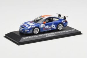 Porsche 911 997 GT3 Cup #8 M. Schrey Team Konrad Motorsport Porsche Michelin Supercup 2006 Minichamps 1:43 WAP02013217 Kov – obrázok 2 z 4