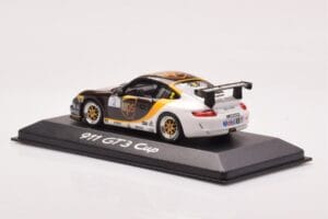 Porsche 911 997 GT3 Cup #2 UPS Holzer 2008 Minichamps 1:43 WAP02002218 Kov – obrázok 3 z 4